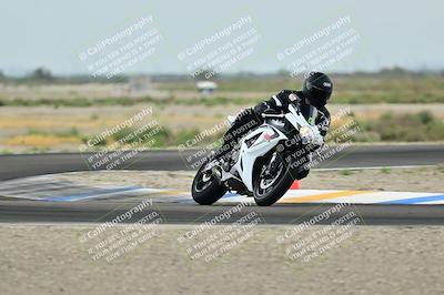 media/Apr-18-2025-TrackDaz (Fri) [[45f5874c44]]/C Group/Session 1 (Turn 7)/